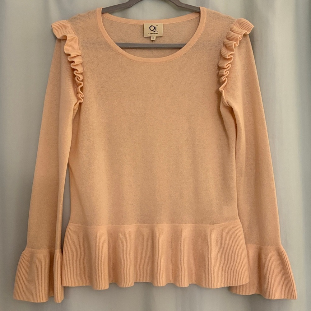 Qi Cashmere Ruffled Peach Cashmere Long Sleeve Sweater, size‎ M